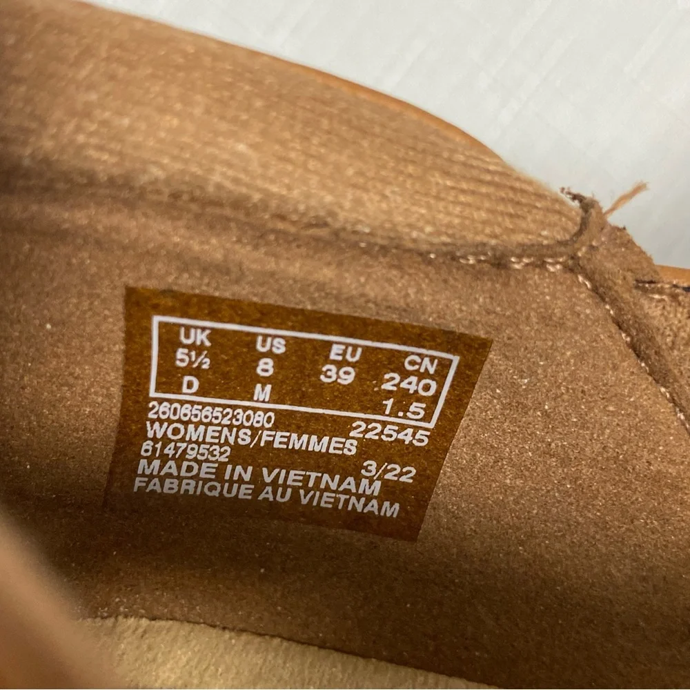 Clarks Ashland Spin Q Brown Leather Flats - Brand New - Size 8